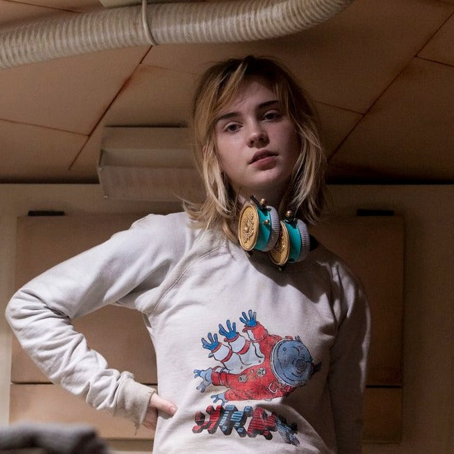 Sophie Thatcher in Prospect wearing the PUZO sweater